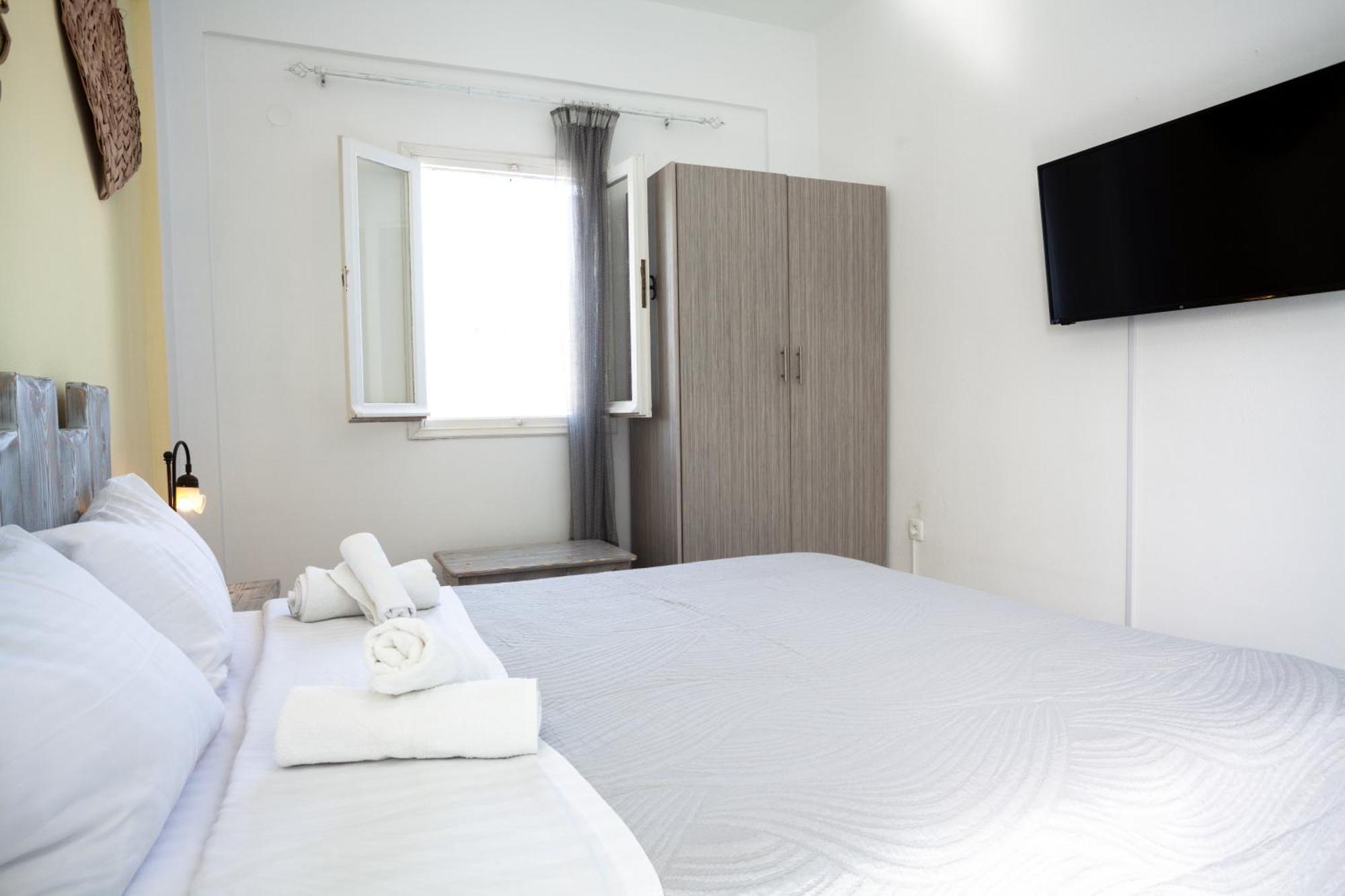 Stella Rooms Vlychada الغرفة الصورة